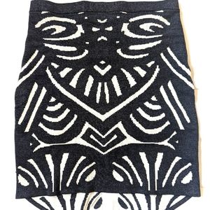 Parker fitted knit pencil skirt size M